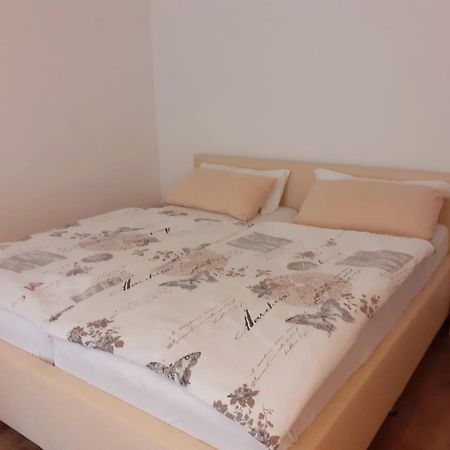 Ferienwohnung Am Kurpark, Gailingen Luaran gambar
